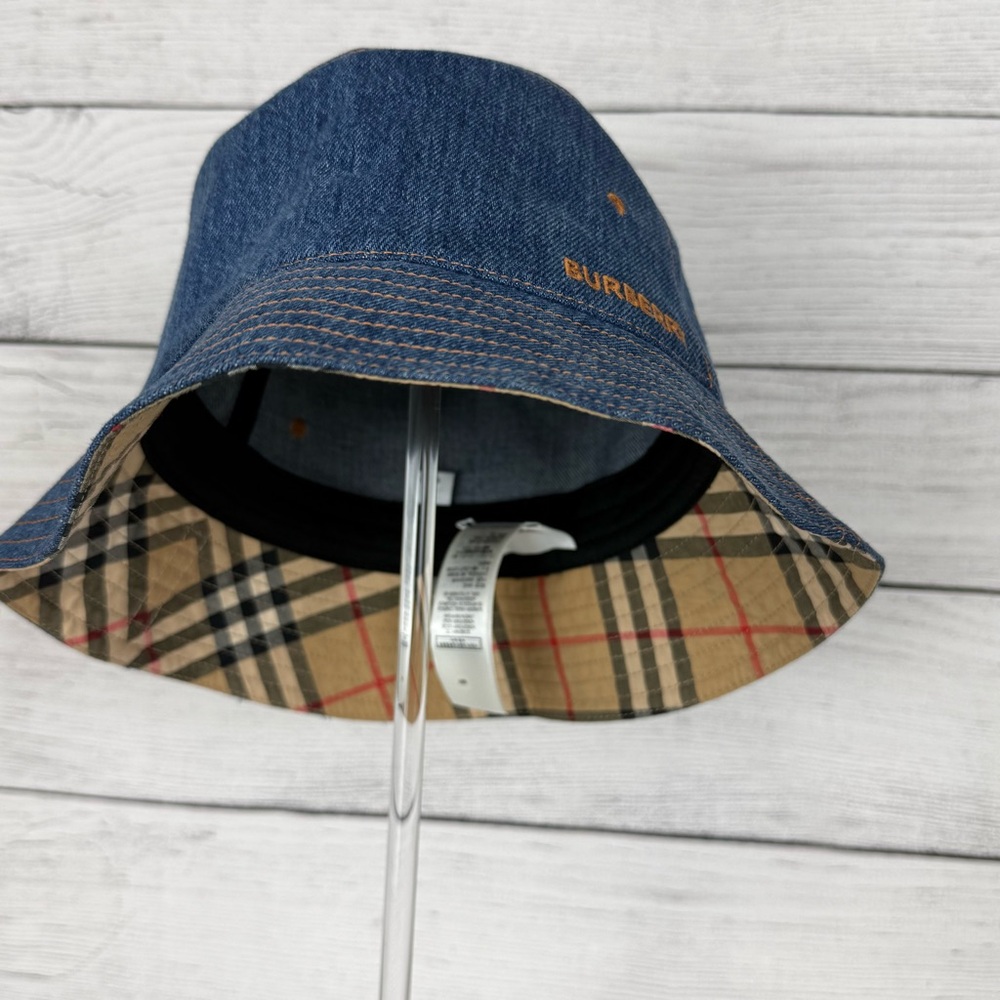 Burberry Blue Denim Bucket Hat Womens Size Medium Check Pattern Embroidered Logo